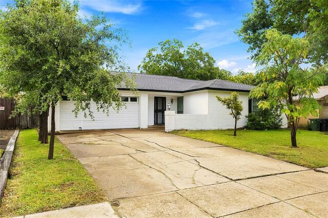 1721 Overbrook Drive, Arlington, TX image