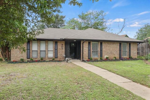 905 Timber Valley Circle, Flower Mound, TX photo 2