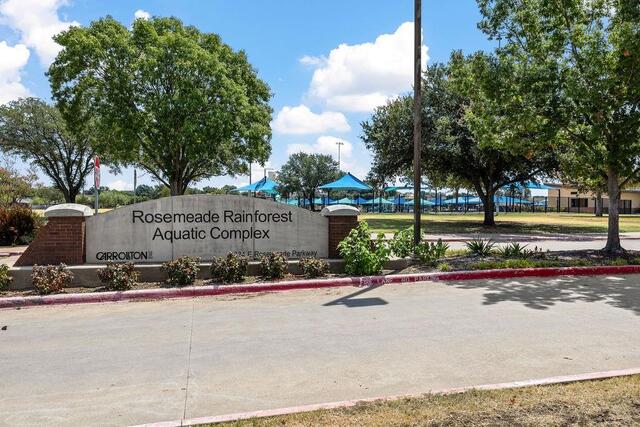 1012 Foxglove, Drive Carrollton, TX photo 3