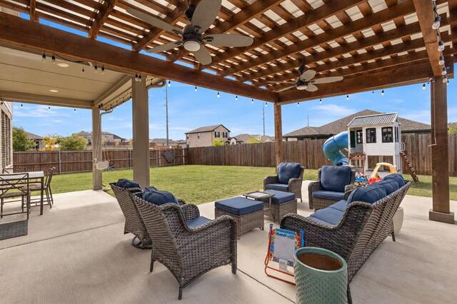 5301 Basham, Lane Denton, TX photo 3