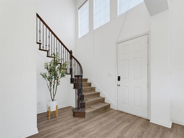1833 Brookview, Drive Carrollton, TX photo 4