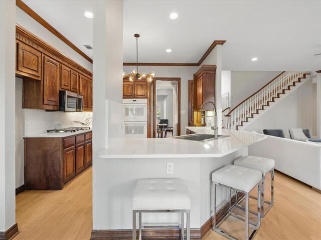6713 Columbine, Way Plano, TX photo 11