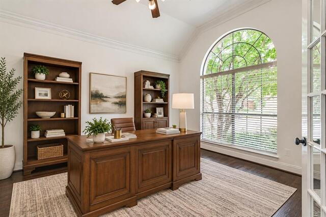400 S Hampton, Court Lewisville, TX photo 3