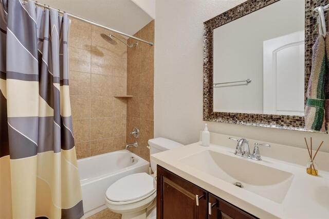 808 Green Coral Drive, Little Elm, TX photo 32