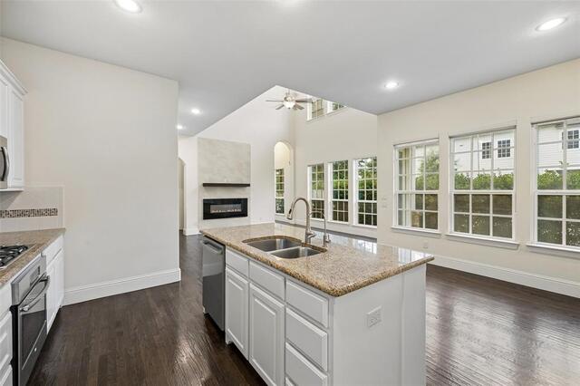 779 Cameron, Court Coppell, TX photo 16