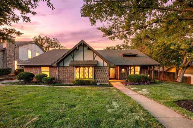2214 Wilson Drive, Arlington, TX image