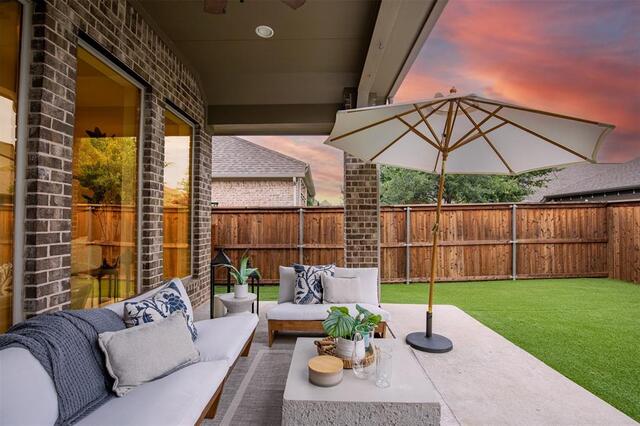 8620 Holliday Creek, Way McKinney, TX photo 2