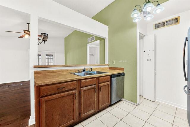 4406 Jenkins Street, The Colony, TX photo 11