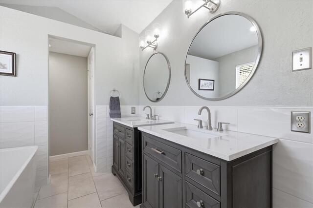 1636 Fuqua Drive, Flower Mound, TX photo 19