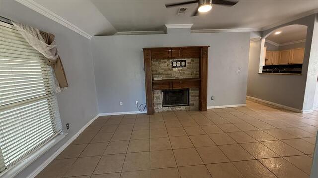 817 Savage, Drive Denton, TX photo 2