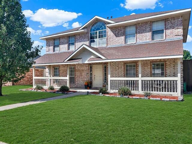 1315 Normandy, Lane Allen, TX photo 2