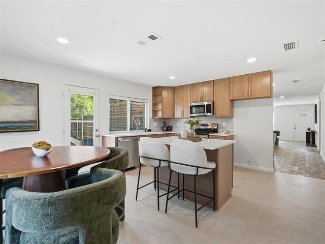 2409 Raintree, Drive Plano, TX photo 11