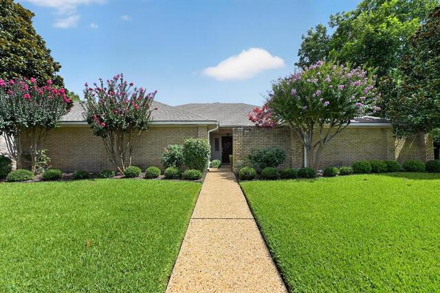 8833 Kenton Drive, Dallas, TX image