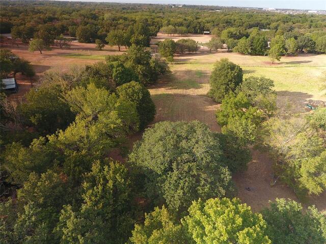 760 Amber Lane, Little Elm, TX photo 17