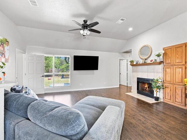 2532 John, Drive Denton, TX photo 20