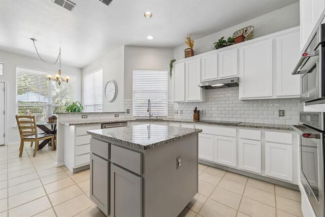 3421 Dowland Drive, Flower Mound, TX photo 10