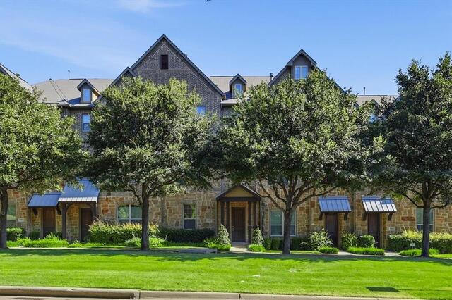 511 W Royal Lane, Irving, TX image