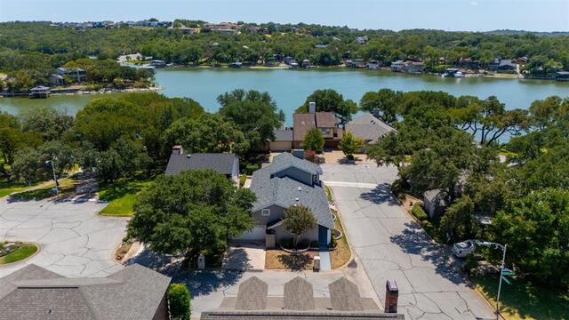 8215 Mountain Lake Court, Fort Worth, TX image