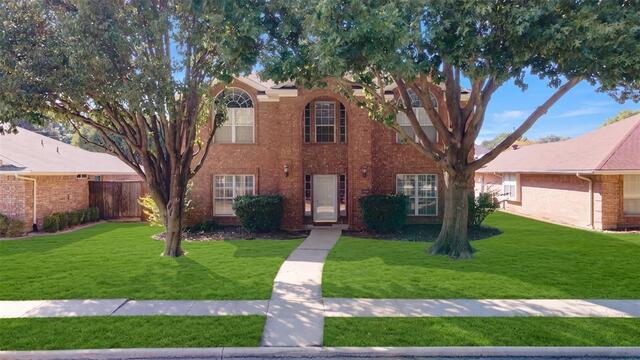 1310 Rosewood, Lane Allen, TX photo 2