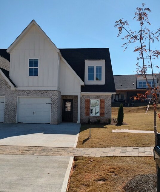 628 THORNBERRY Drive AUBURN AL 36830 Photo Gallery