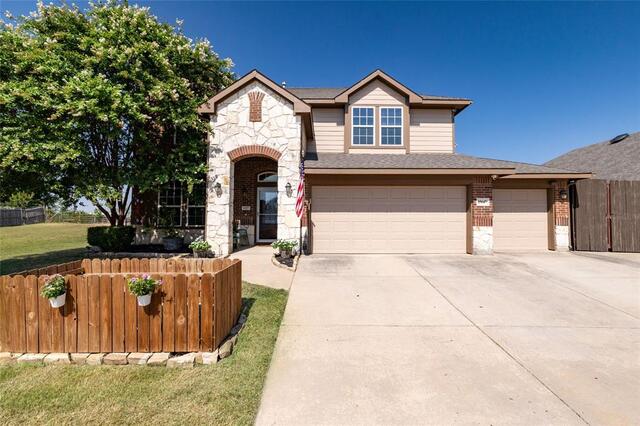 15647 Gatehouse Drive, Fort Worth, TX image