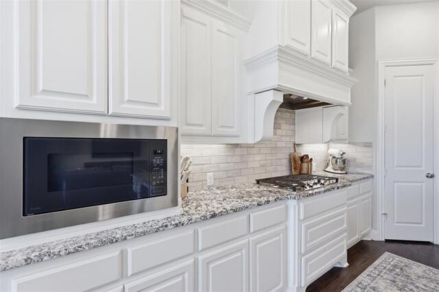 10813 Sycamore Falls Drive, Flower Mound, TX photo 17