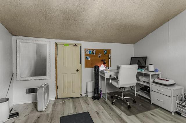 501 Hunters Glen, Street Lewisville, TX photo 14