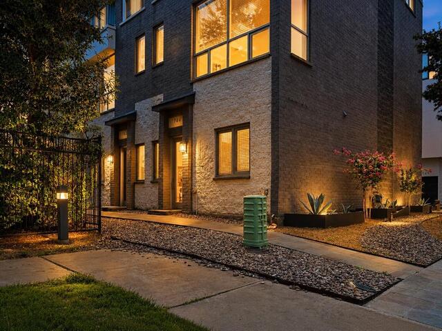 744 Cannen John Lane, Dallas, TX image