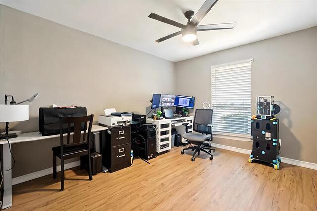 1654 Clarendon, Drive Lewisville, TX photo 21
