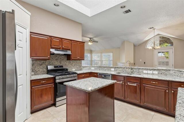 728 Lauren, Way Allen, TX photo 12