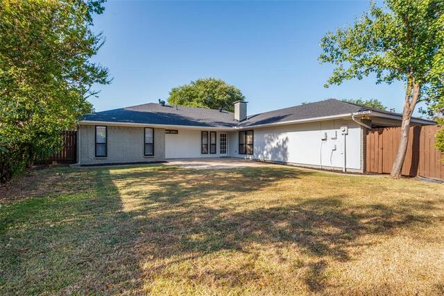 2213 Trinity Springs, Drive Carrollton, TX photo 18