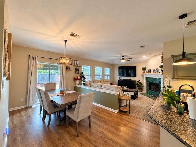 7616 Sunburst, Trail Denton, TX photo 16