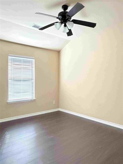 2400 Jonathan Creek Drive, Little Elm, TX photo 9
