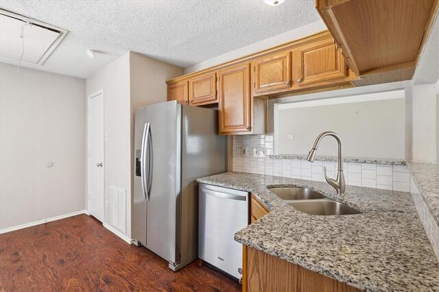 1806 Cactus, Circle Lewisville, TX photo 19