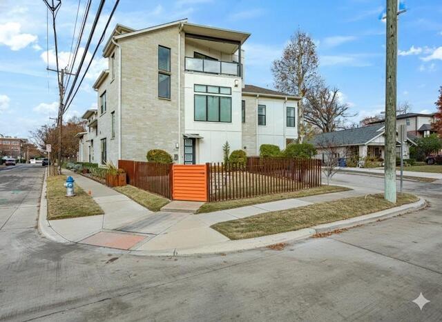 2802 Lee Street, Dallas, TX image