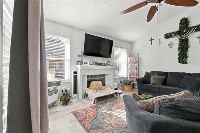 501 Hunters Glen, Street Lewisville, TX photo 4
