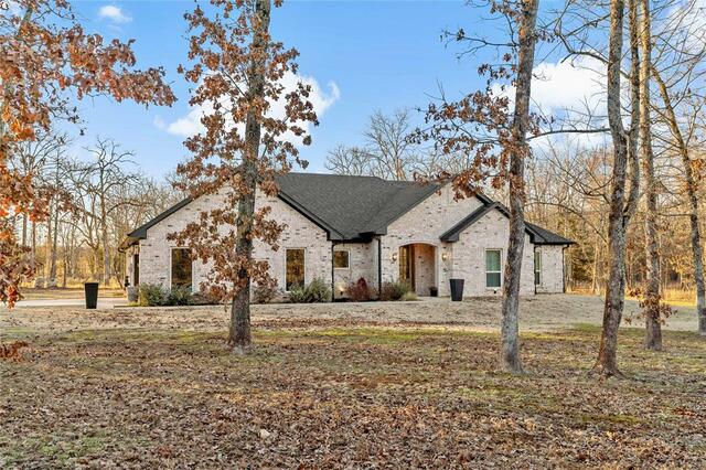 444 Private Road 44001, Blossom