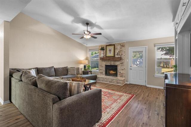 3911 White Oak Court, Flower Mound, TX photo 8