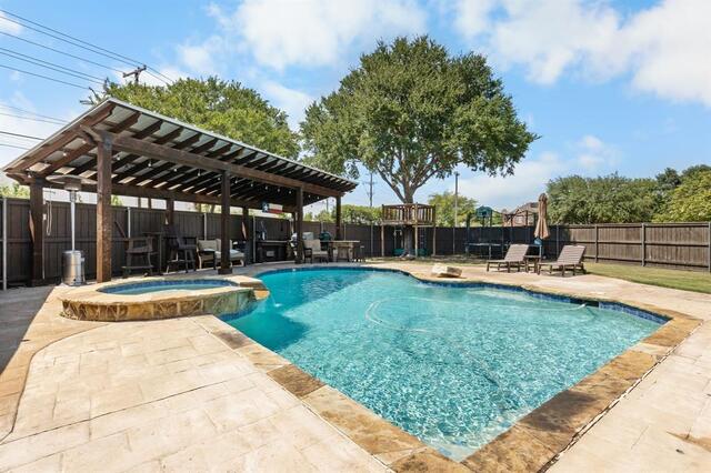 329 Bricknell, Drive Coppell, TX photo 2