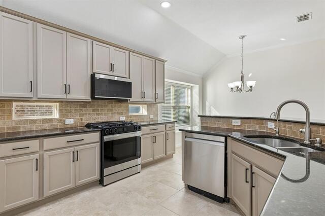 813 Park Place, Lane McKinney, TX photo 8