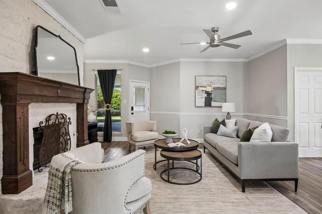 804 Summit, Pointe Lewisville, TX photo 11