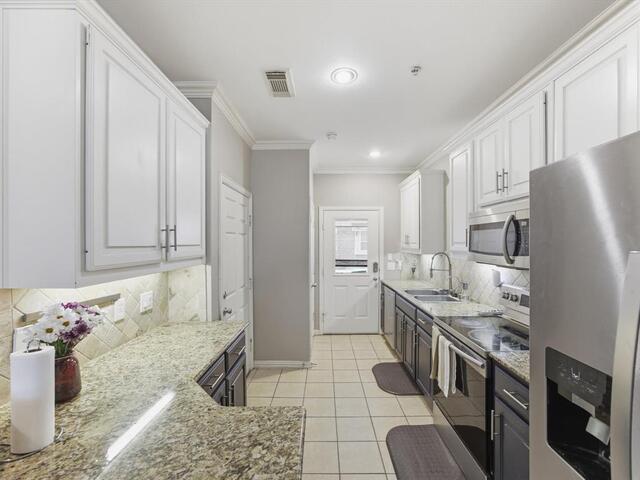 172 High School, Drive Lewisville, TX photo 13