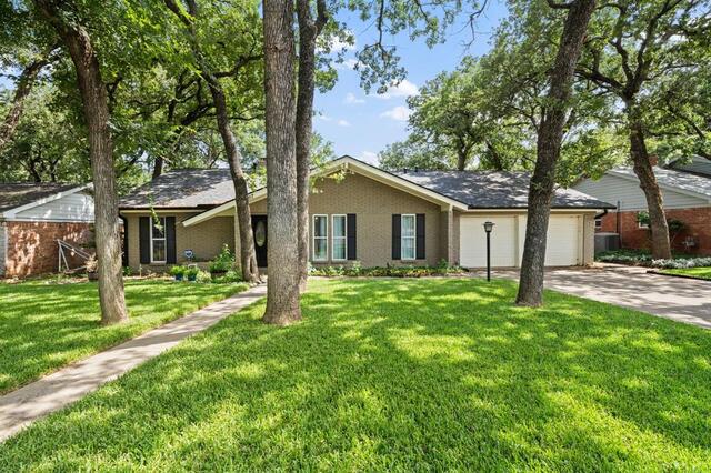 1217 W Redbud Drive, Hurst, TX image