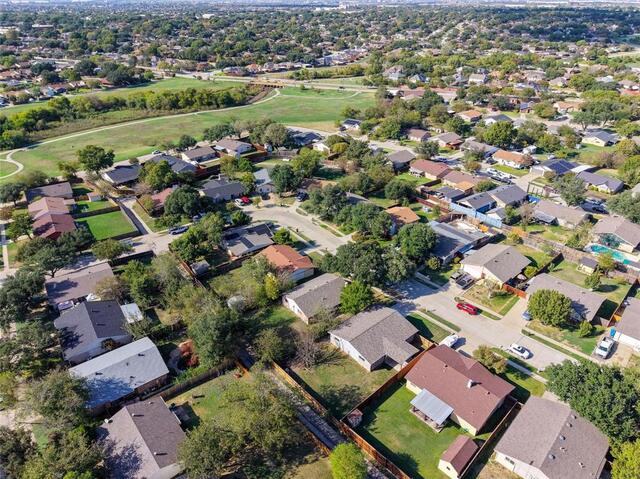 2016 Lymington, Road Carrollton, TX photo 16