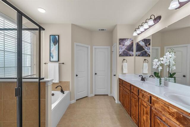 2800 Cole Castle, Drive Lewisville, TX photo 20