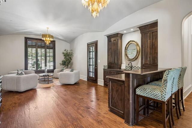 2106 Falcon, Pass Westlake, TX photo 9