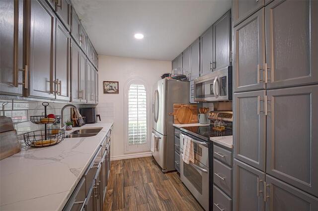 2916 Lockwood, Drive Carrollton, TX photo 8
