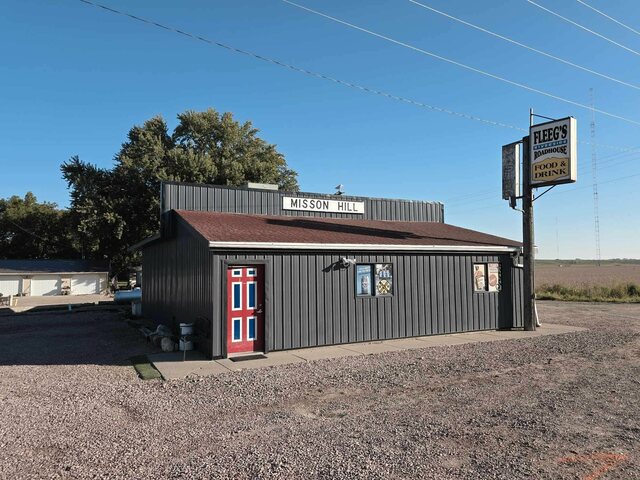 44368 309Th St, Mission Hill, SD 57046