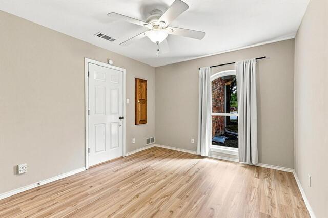 1222 Dentonshire, Drive Carrollton, TX photo 20