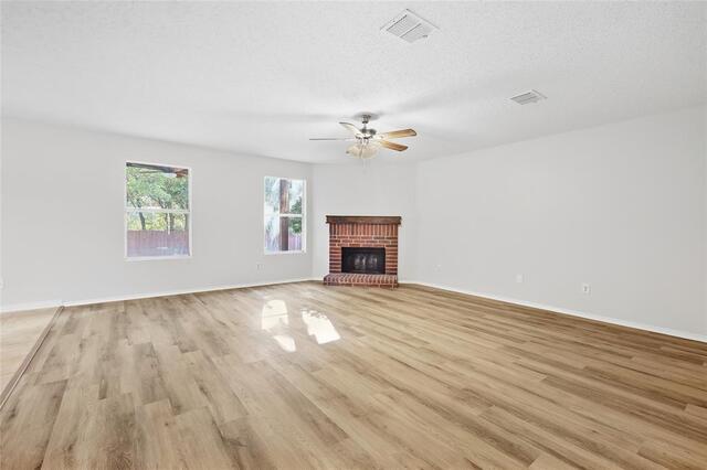 9209 Glen Falls, Lane Denton, TX photo 8